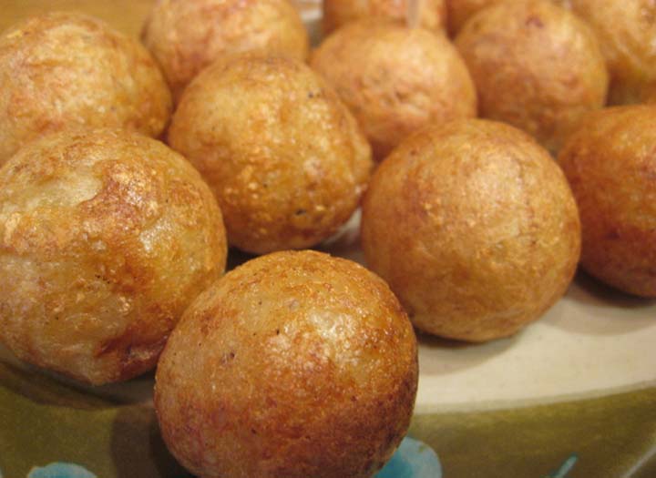 大阪の人気おすすめたこ焼き店「会津屋」