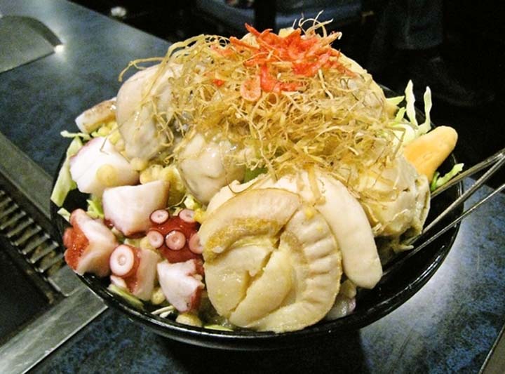 東京月島の人気おすすめもんじゃ店「おしお」