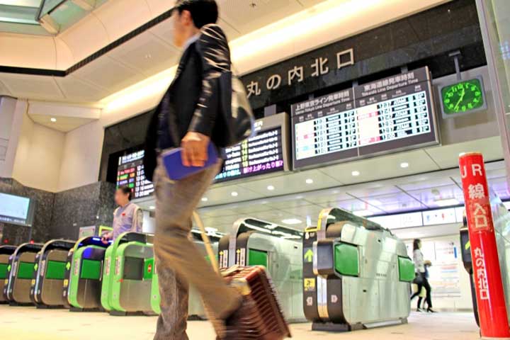 10%OFFになる新幹線の往復割引とは?