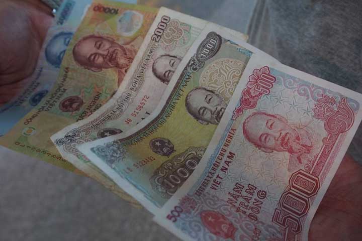 ダナンの通貨は?